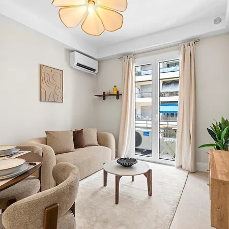 Fully Renovated 2-bedroom Apartment Nice